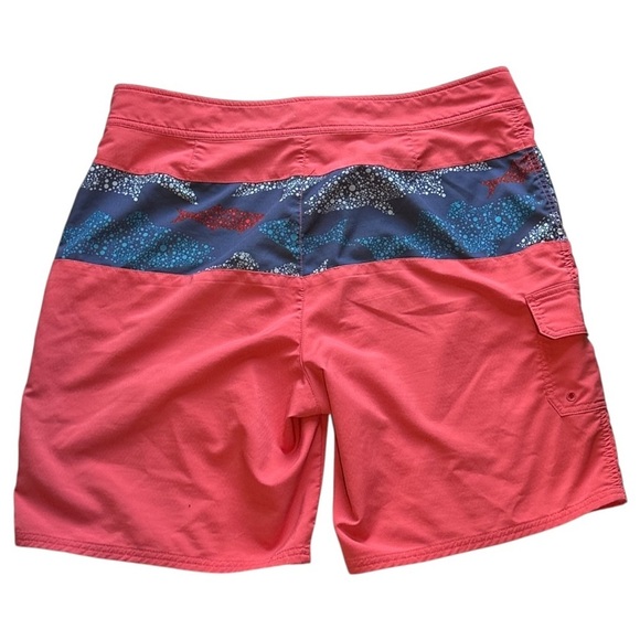 Vineyard Vines 8” Unlined Boardshorts Salmon Fish Print Men’s Size 34 - Picture 2 of 6